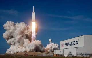 SpaceX 万亿估值卖的是什么——太空史诗还是超级泡沫？会不会最后一地鸡毛？