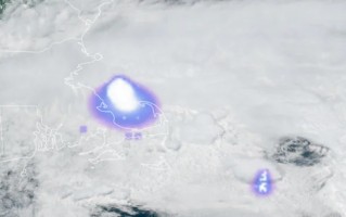 一颗流星在美国马萨诸塞州上空爆炸引发巨响