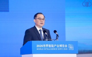 长安汽车董事长朱华荣：未来五年智能汽车将投入超1000亿元，新增10000科研人