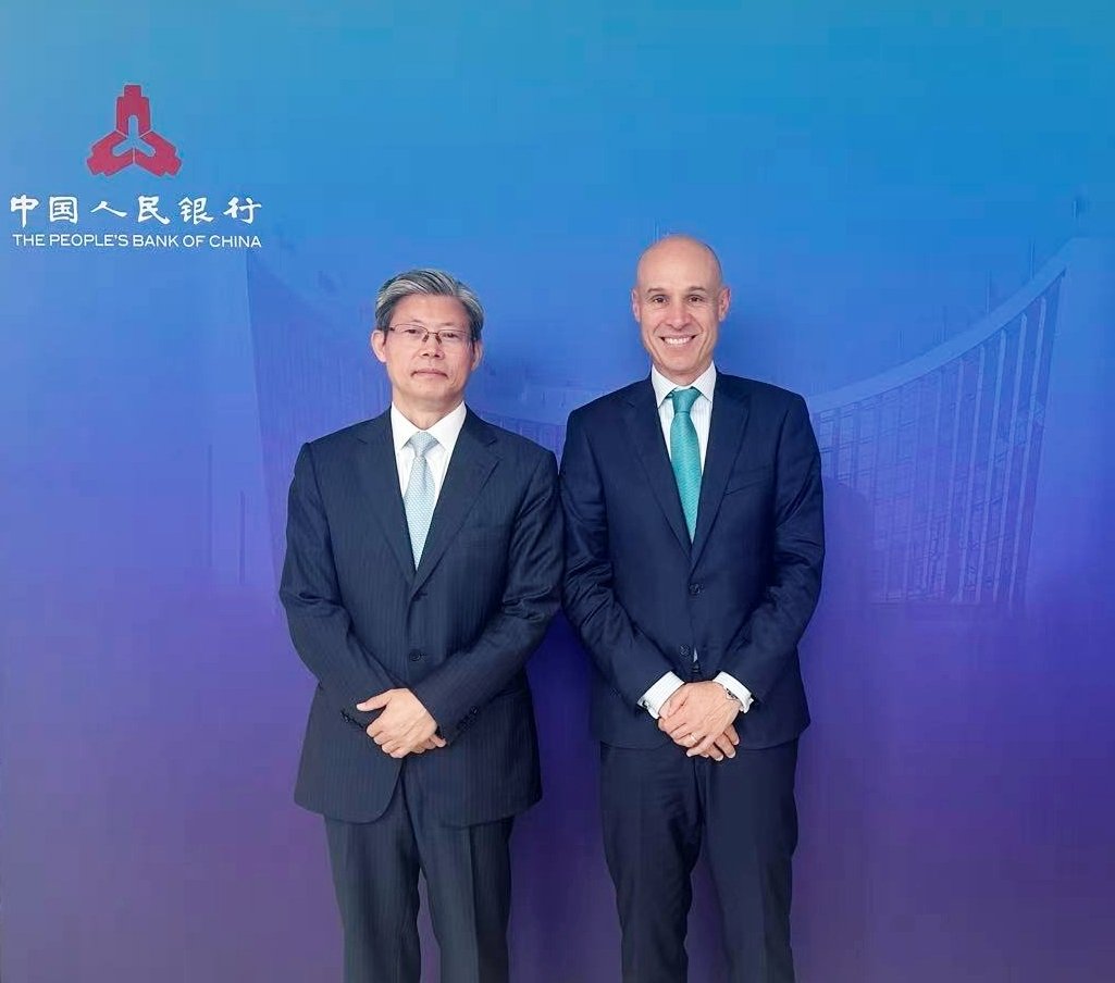 中国人民银行副行长宣昌能会见环球银行金融电信协会全球首席执行官哈维尔·佩雷兹·塔索  第1张