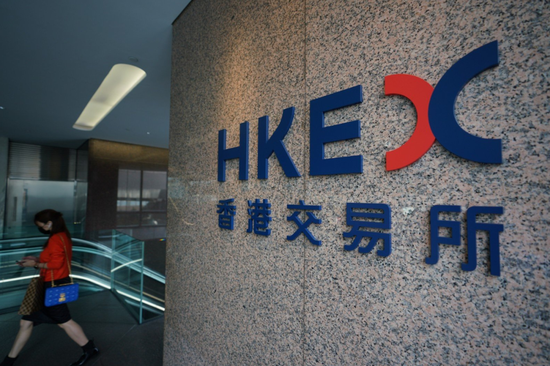 AI狂潮点燃港股IPO！华尔街重返香港，资本盛宴正上演  第1张