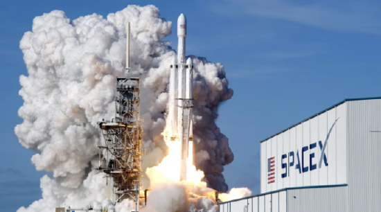 高盛预测：SpaceX人工智能业务2030年营收将暴涨100倍  第1张