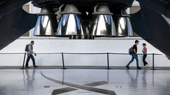 华尔街预测：SpaceX至2030年累计现金消耗将达3500亿美元  第1张